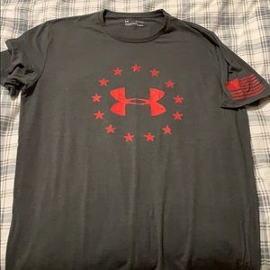 Under Armour T-shirt